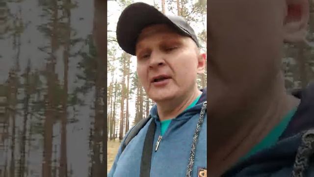 Я туда НЕ ПОЙДУ без вас!День страшное место!Призрак литра водки и гранёного стакана!)