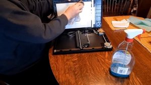 Epson Perfection V200 Scanner - How to clean inside the glass