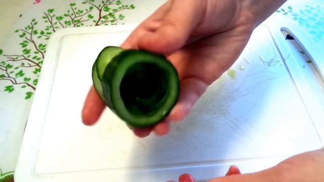 ART IN CUCUMBER ROSE FLOWER - PEPPER DESIGN & VEGETABLE CARVING - CUCUMBER RADISH GARNISH смотреть онлайн