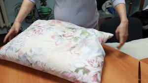 Как принимать подушки в чистку
