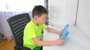 Дамир и папа - история о том как важно мыть руки перед едой