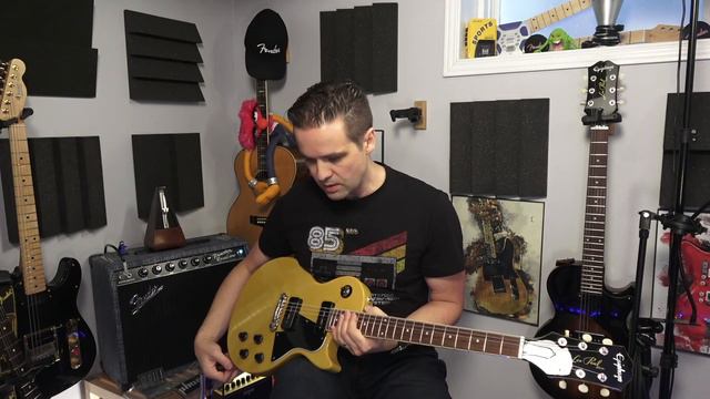 What does Inspired by Gibson Mean? Epiphone Les Paul Special - Unboxing and First Impressions смотреть онлайн