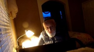 ...дьявол это возгордившийся собой ангел....как ангел может себе это позволить..?(Etrnal)