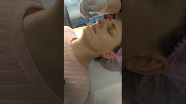 ULTRA BB GLOW эффект тонального крема на год