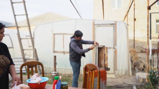 We Built an Oven to Cook Chicken Shawarma | Cooking outdoors смотреть онлайн