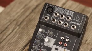 BEHRINGER XENYX 502 Mixer Review & Teardown