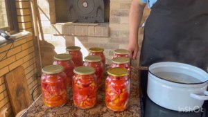 Салат «Лакомка», восхитительная закрутка на зиму.