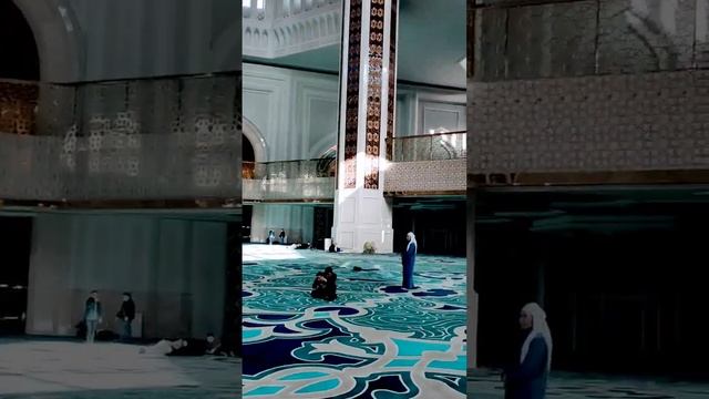 Самая большая мечеть Казахстана и всей Центральной Азии. Астана.