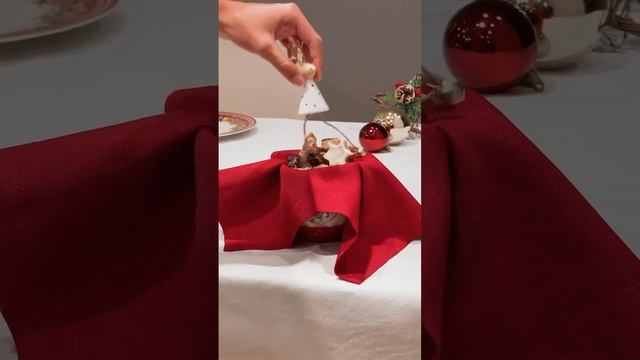 ? Лайфхак: как упаковать в подарок кружку из коллекции Annual Christmas Edition. #shorts #новыйгод