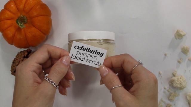 Pumpkin Facial Scrub - DIY Exfoliating Face Scrub смотреть онлайн