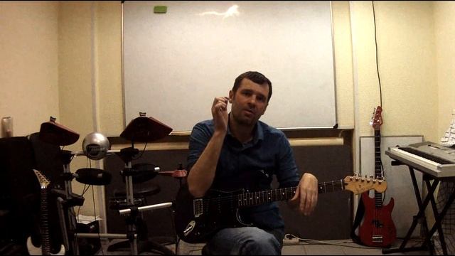игра медиатором ритма на гитаре