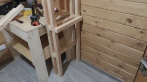 Стеллаж своими руками почти бесплатно из обрезков.