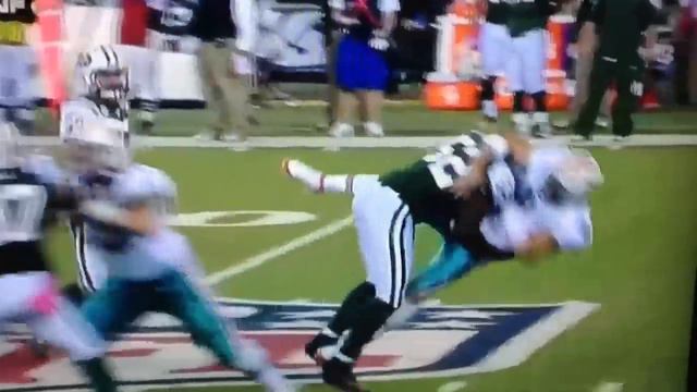 Big hit on Matt Moore by David Harris