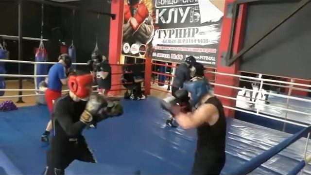 Левой рукой 17 02 2016 смотреть онлайн