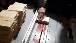 Изготовление боковой планки рамки ульевой на 145 мм..