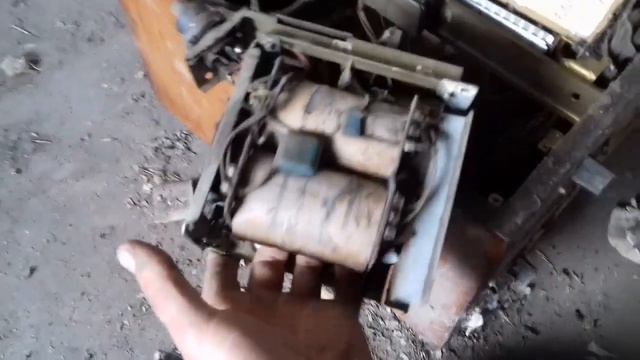 Электропарализатор для забоя свиней, своими руками из трансформатора от телевизора. смотреть онлайн