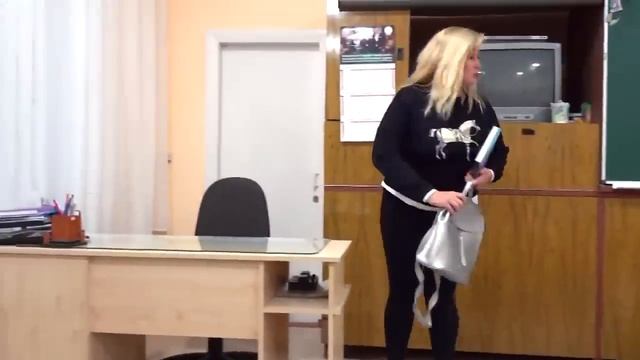 БОТАН РЕШИЛ БРОСИТЬ ШКОЛУ!!!И УЛЕТЕЛ В КОСМОС!!! смотреть онлайн