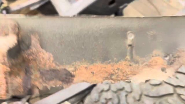 Как правильно восстановить ржавую раму внедорожника
