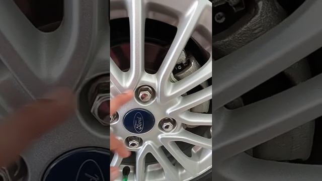 ??proper way to change your car tyre?? смотреть онлайн