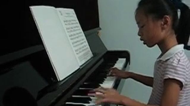 Grade 3 A1 Menuet in G (BWV Anh. II 116) смотреть онлайн