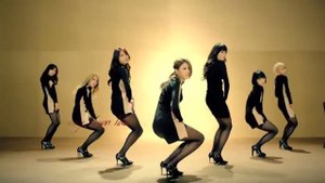 Falling for AOA Hyejeong
