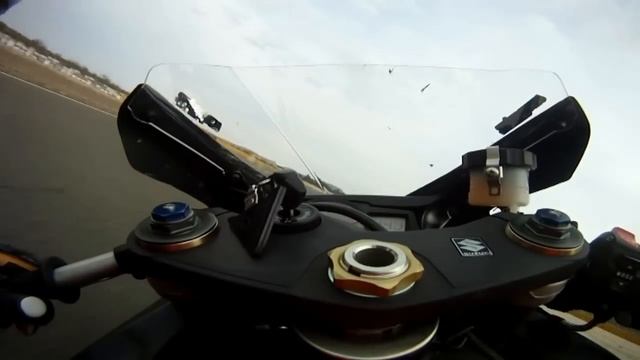 On board circuito de Almería - Suzuki GSXR 600 k8 | Todocircuito.com смотреть онлайн