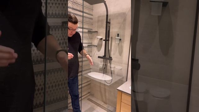Малый переулок  Кто же хранит полотенца в мокрой зоне 6