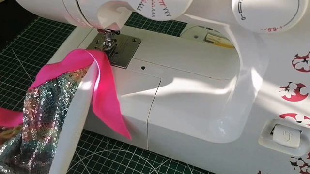 Купальник слитный с пайетками как на картинке. Мастер класс. смотреть онлайн