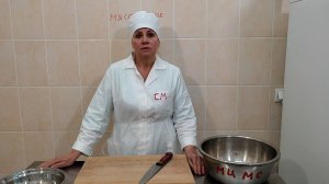 Как приготовить "Печень тушенную в сметанном соусе" и "Пюре картофельное"