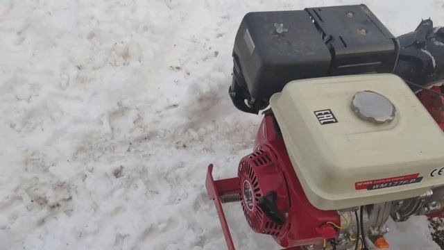 Мотоблок МТЗ - Беларус 09 - Н глохнет при выключении дифференциала (при блокировке колес) смотреть онлайн