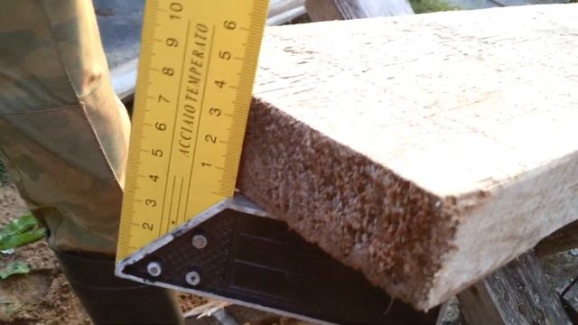 Аккумуляторная дисковая (циркулярная) пила с питанием от батарей Makita 18V смотреть онлайн