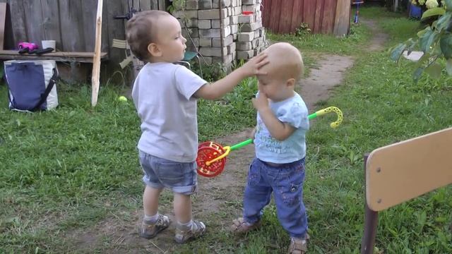 Лялечки танцуют