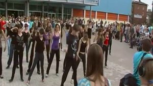 Флешмоб имени Майкла Джексона в Уфе !!Michael Jackson FlashMob uFa!!!
