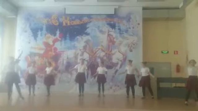 Танец под песню- "Непохожие"