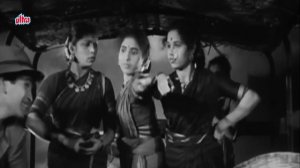 Awara Hoon | Raj Kapoor Nargis | Awaara | Mukesh | Evergreen Bollywood Song