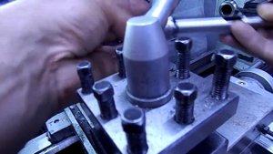 Доработка токарного станка, повышаем удбство и точность.