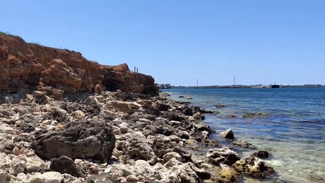 Адмиральский пляж, Севастополь весна 2022 смотреть онлайн