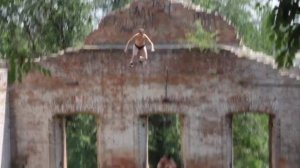 Прыжки в воду на Парамоновских складах в Ростове - Юра