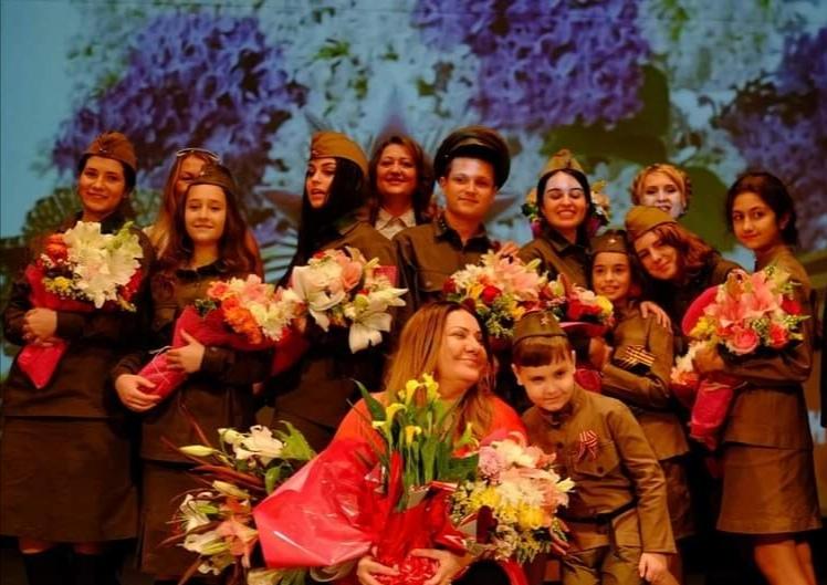 Спектакль "А  зори здесь тихие.."
Инсценировка по одноименной повести Бориса Васильева.
Часть 2 смотреть онлайн