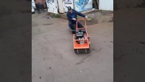 Мотобуксировщик POMOR X1 отжигает на асвальте