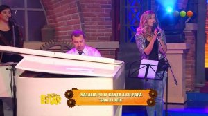 Fernando Bravo, Su Hija Canta "Santa Lucia" - Gracias Por Venir