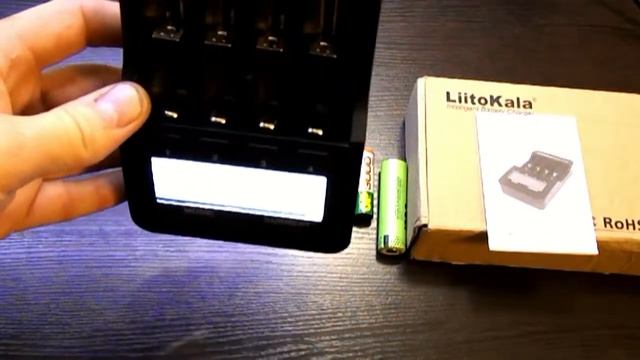 LiitoKala Lii-500 engineer, обзор и тест интеллектуального зарядного устройства, review and test