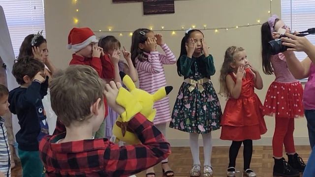 Новый год в Америке 2023 смотреть онлайн