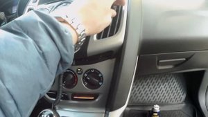 Как очистить запах в салоне от кондиционера