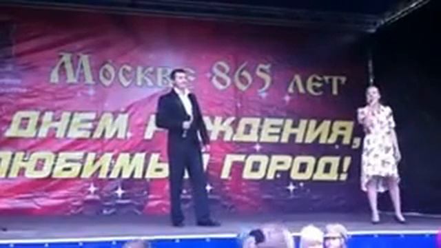 НИКОЛАЙ КАРЕЛИН и ТАТЬЯНА АГАФОНКИНА- Стоят девчонки смотреть онлайн