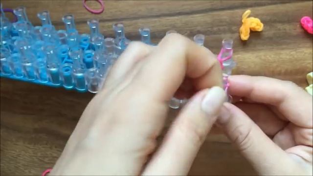 Rainbow Loom New Easy Tiny Heart Charm Tutorial смотреть онлайн
