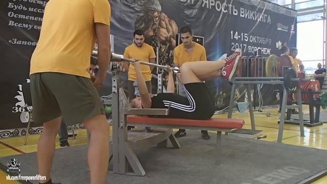 Катя Шевелева - военный жим 25кг х 57 смотреть онлайн