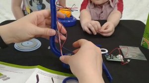 Набор для опытов "Магниты", серия Французские опыты, бренд Bondibon