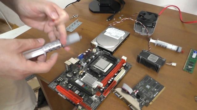 Простенький ПК за 4000 рублей ? #шпиль #пк #авито смотреть онлайн