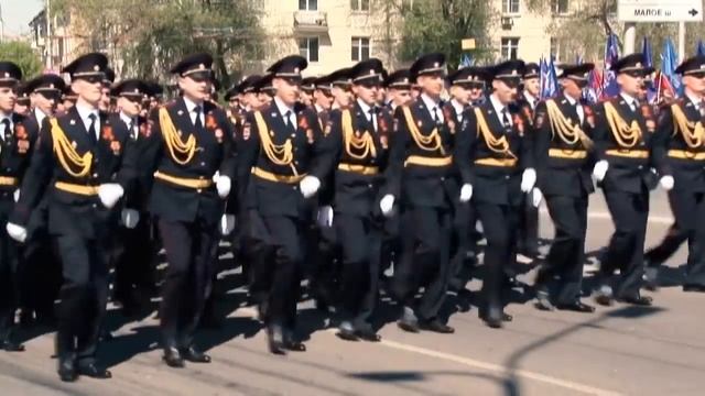 ЗОЛУШКА В СТРОЮ (ТУФЕЛЬКА) смотреть онлайн